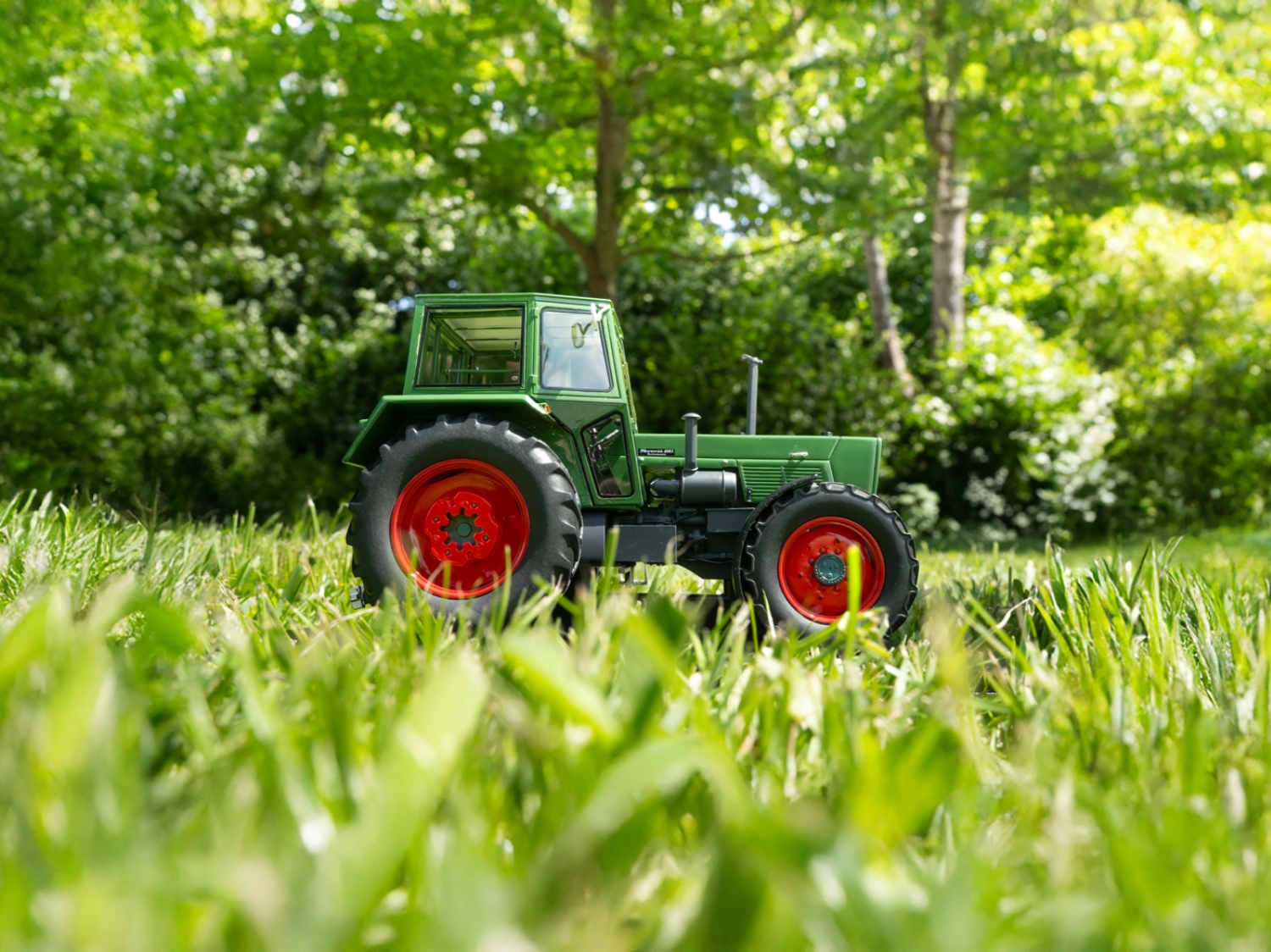 Fendt Favorit 614 S Modell von agrarfox 1:32